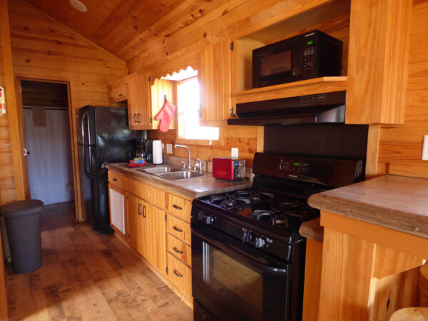 yogi-bear-cottage-img07